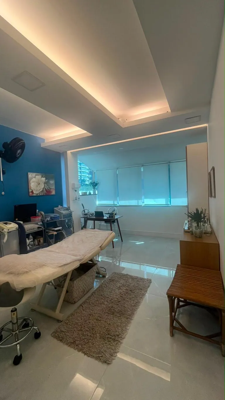 Espaço da Nishi Academy preparado para um atendimento
